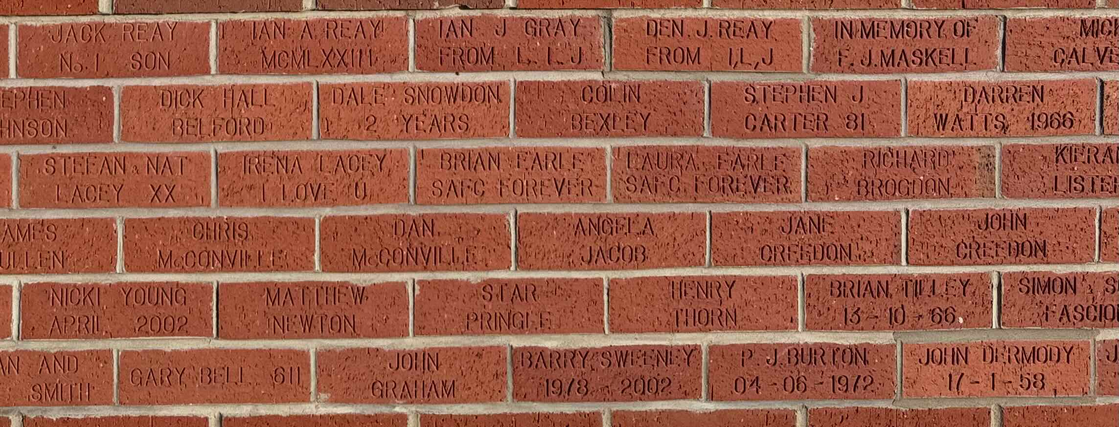 Image of brick for GARY BELL 611