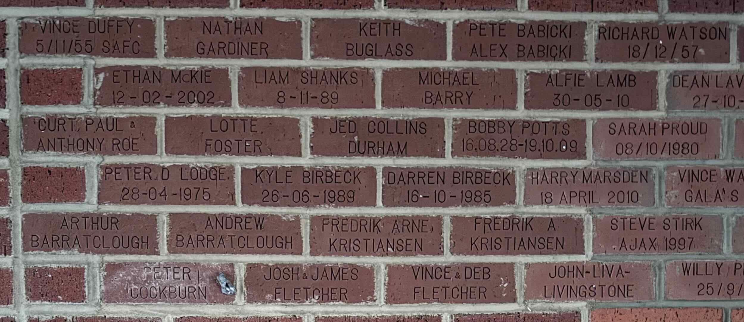 Image of brick for DARREN BIRBECK 16-10-1985