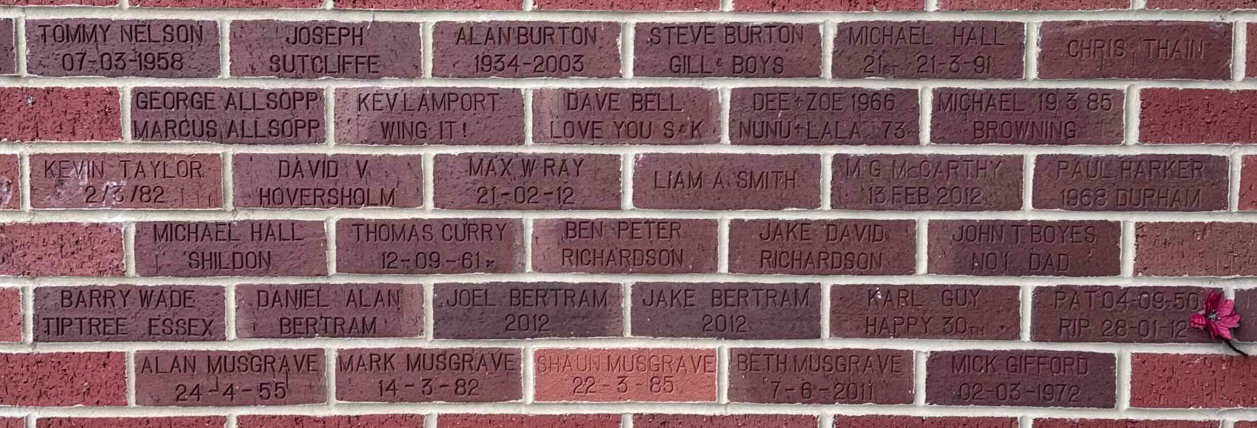 Image of brick for KEV LAMPORT WING IT!