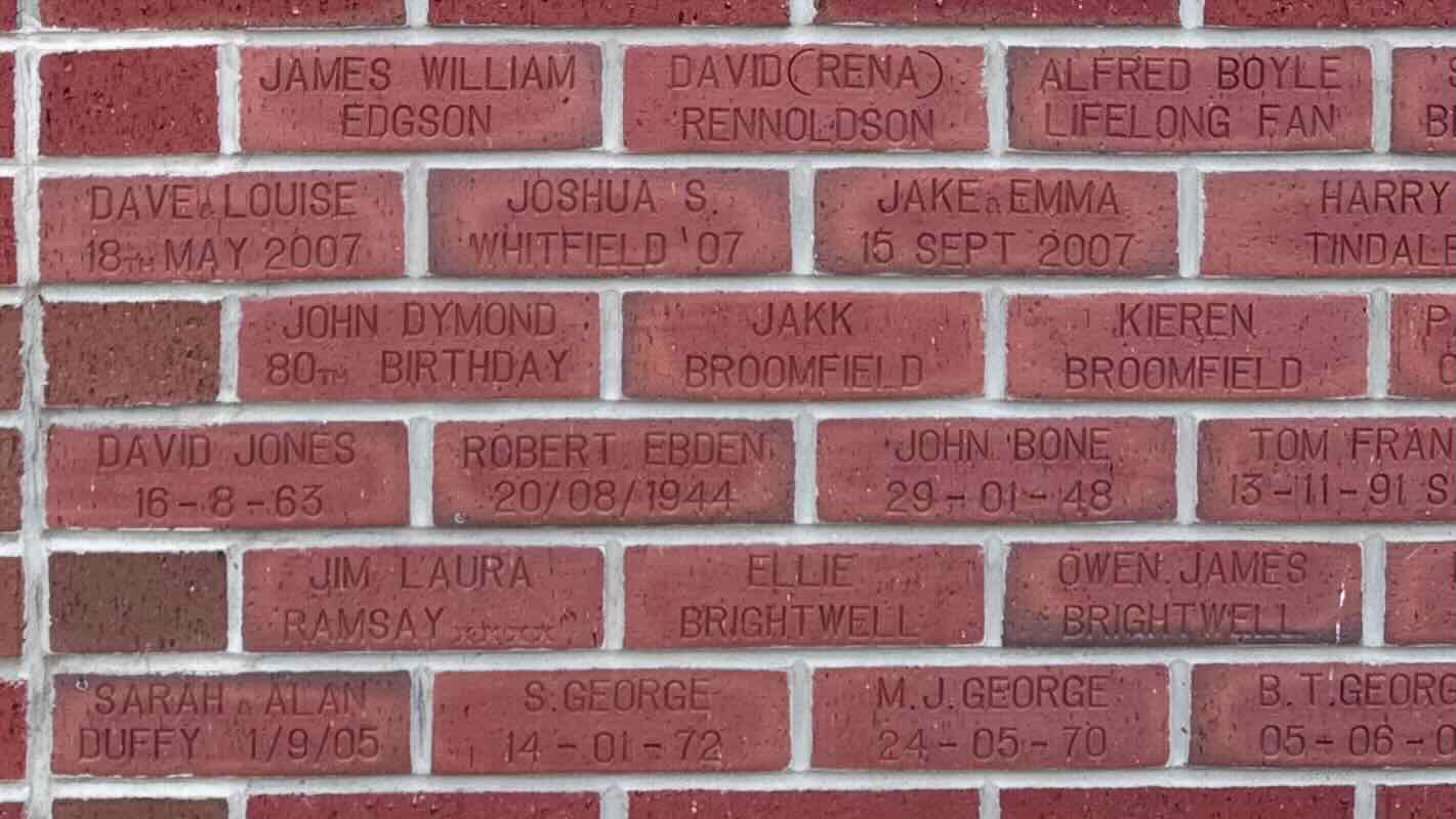 Image of brick for ROBERT EBDEN 20/08/1944