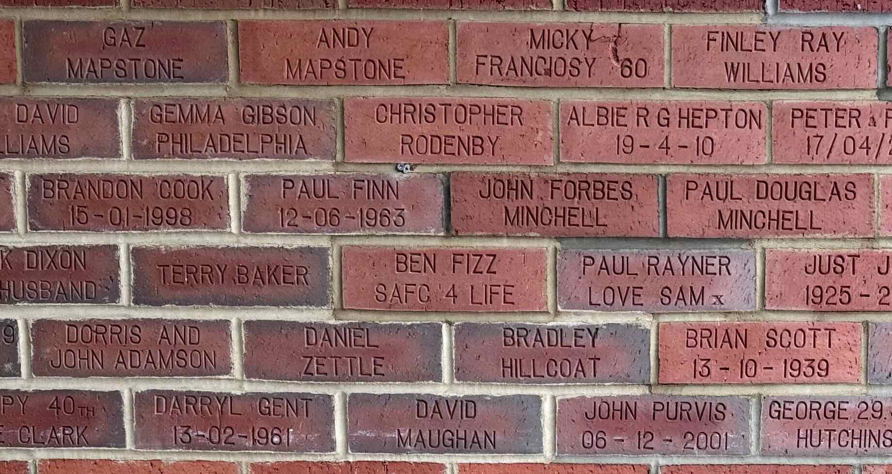 Image of brick for BEN FIZZ SAFC 4 LIFE