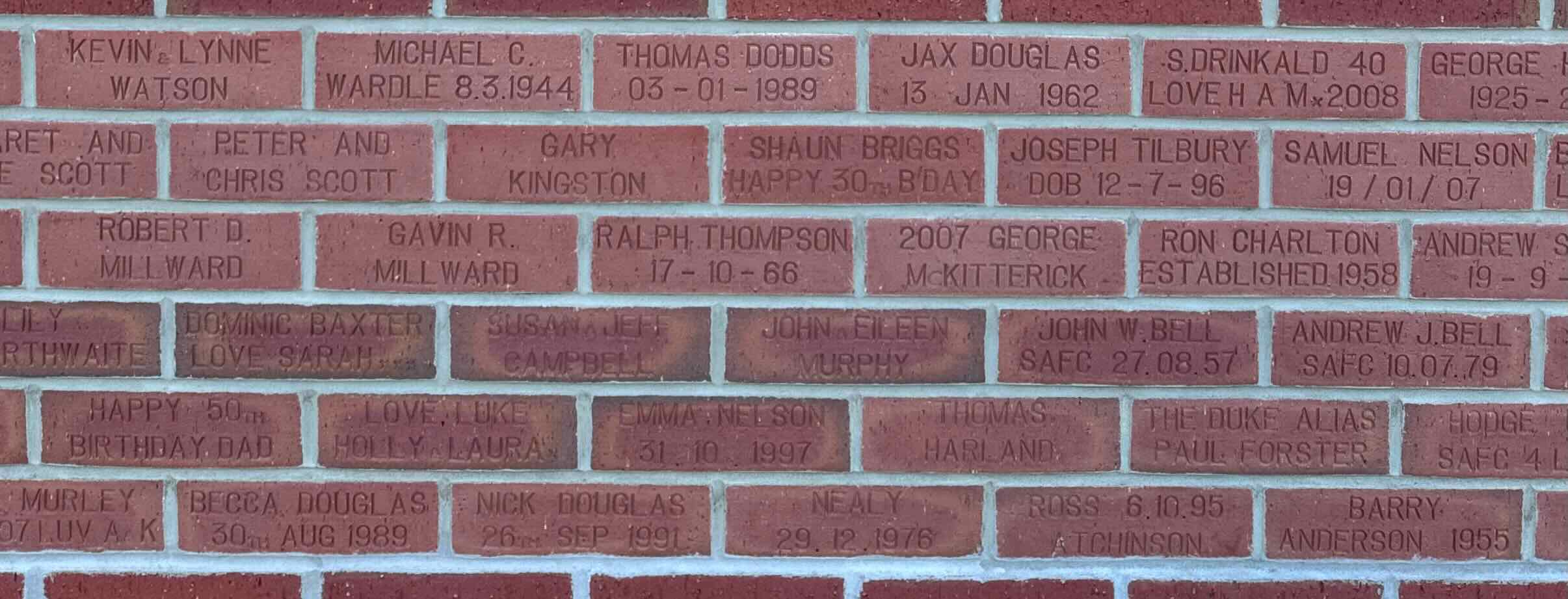 Image of brick for S.DRINKALD 40 LOVE H A M x 2008
