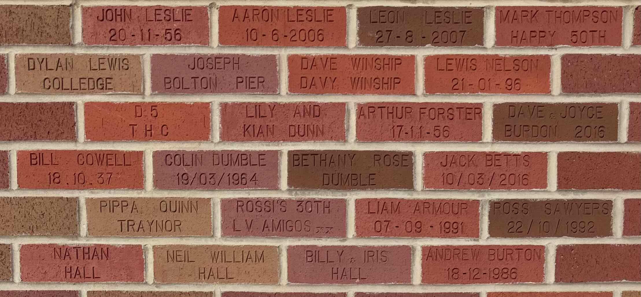 Image of brick for LEON LESLIE 27-8-2007