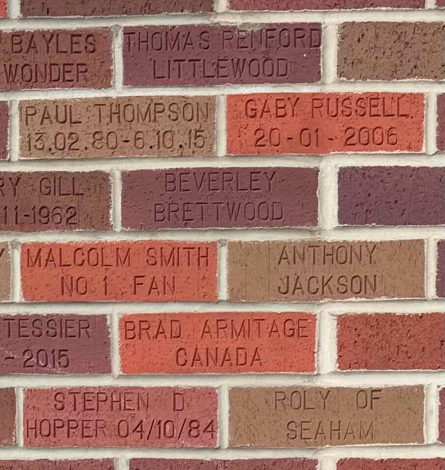 Image of brick for PAUL THOMPSON 13.02.80-6.10.15