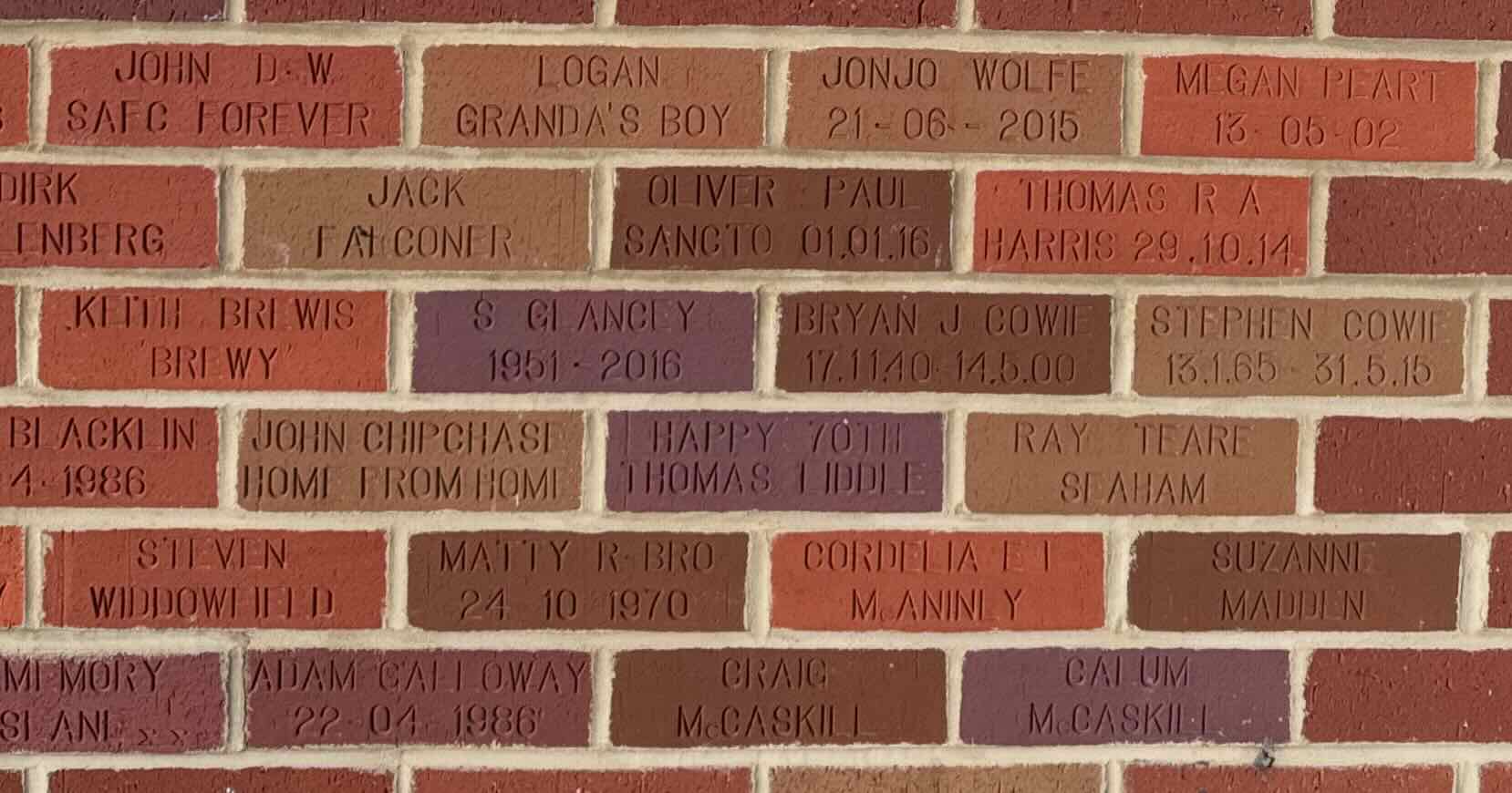 Image of brick for MATTY R BRO 24 10 1970